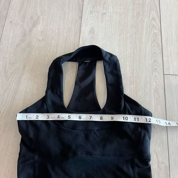 Lululemon women’s black tank top size 4 - Picture 3 of 6
